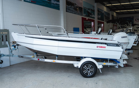 2025 Senator 400IS Spearfisher #40278