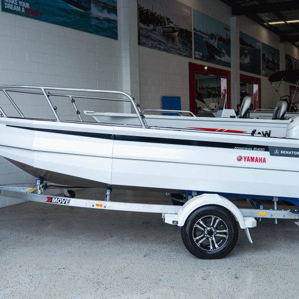 2025 Senator 400IS Spearfisher #40278