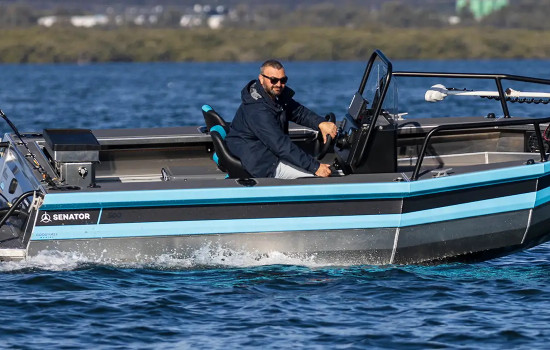 Senator 500 SC Side Console