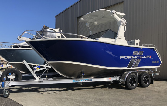 Formosa SRT 565 X Bowrider