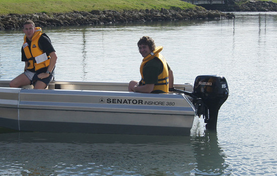 Senator IS 380