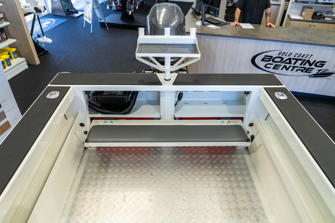  | Gold Coast Boating Centre