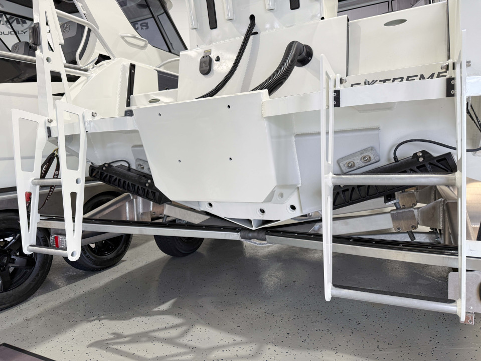  | Gold Coast Boating Centre