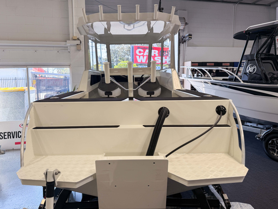  | Gold Coast Boating Centre