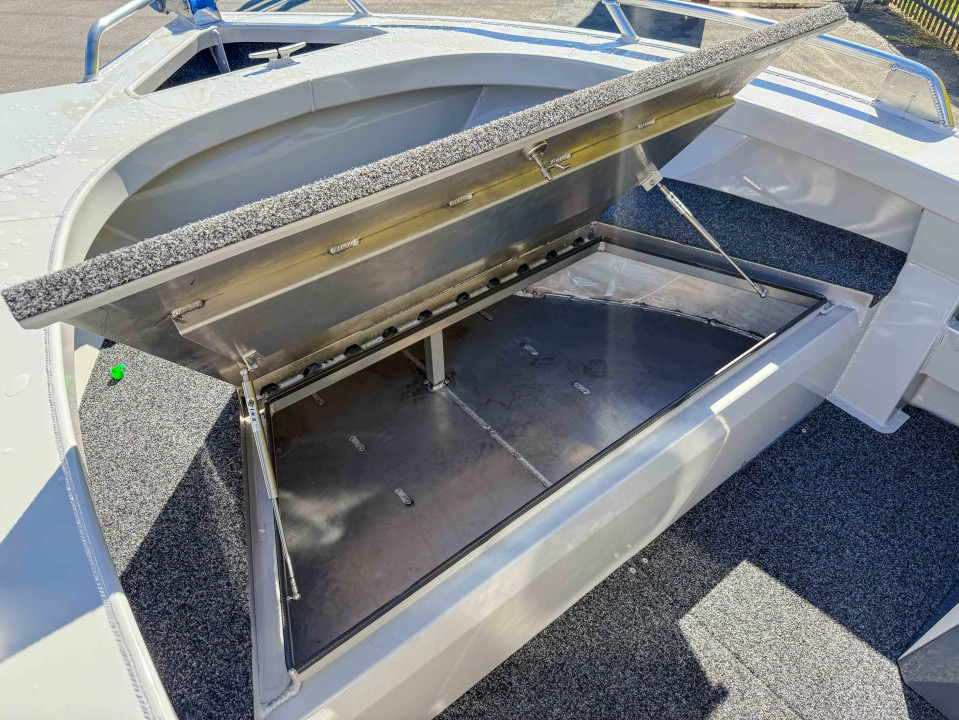  | Gold Coast Boating Centre