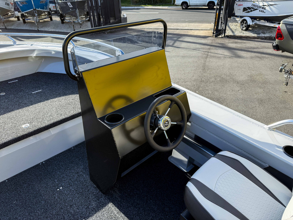  | Gold Coast Boating Centre