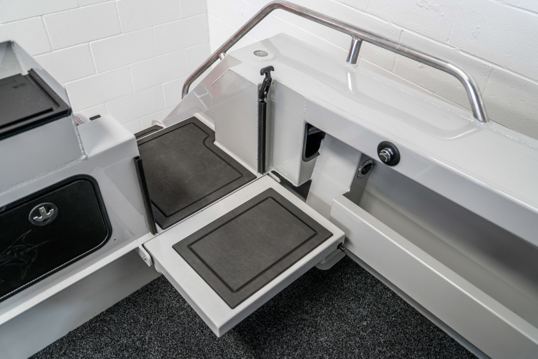  | Gold Coast Boating Centre