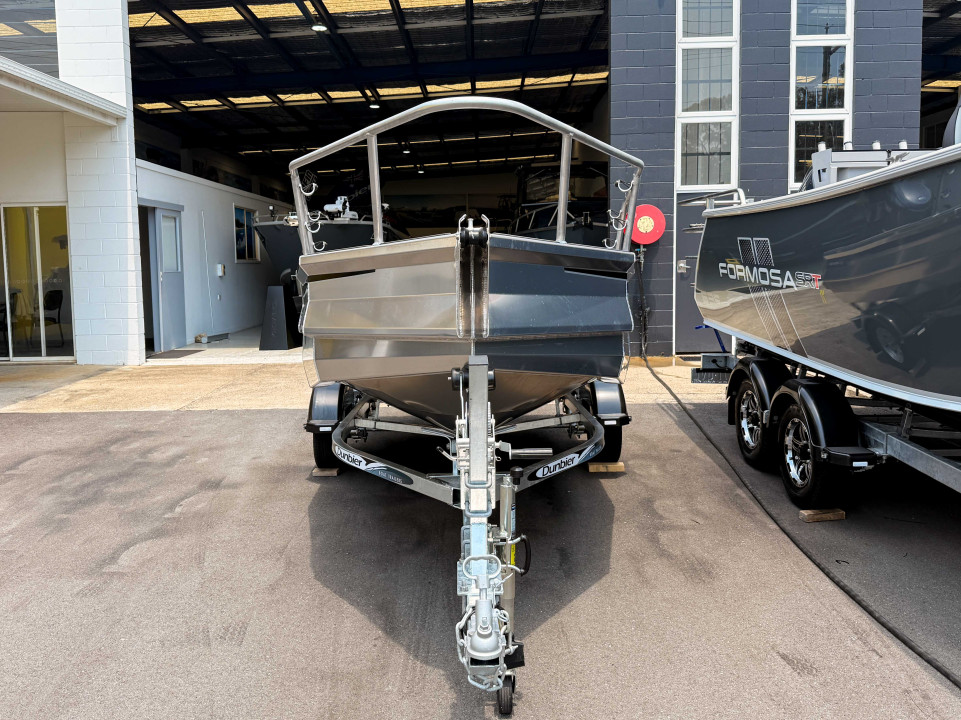 | Gold Coast Boating Centre