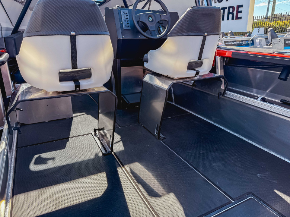  | Gold Coast Boating Centre