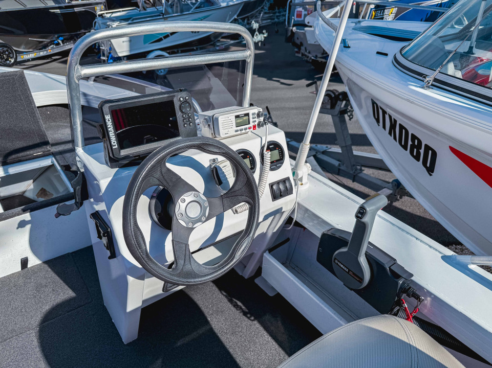  | Gold Coast Boating Centre