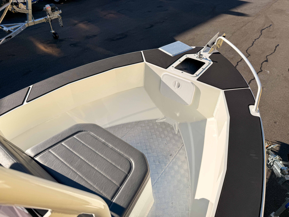  | Gold Coast Boating Centre