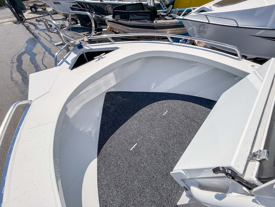  | Gold Coast Boating Centre