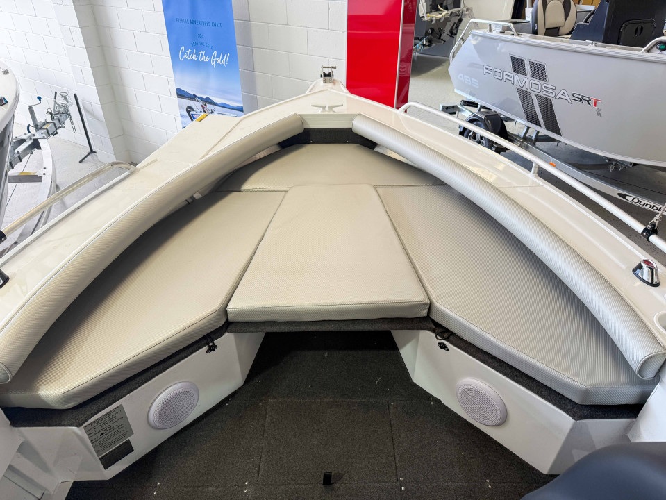  | Gold Coast Boating Centre