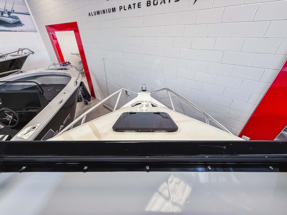  | Gold Coast Boating Centre