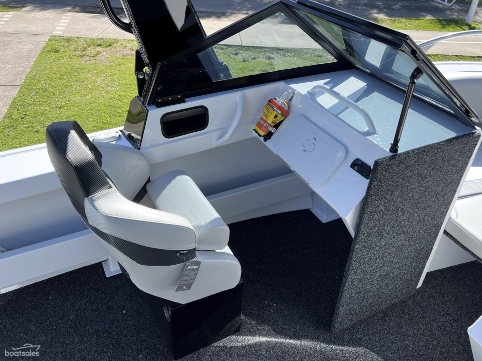  | Gold Coast Boating Centre