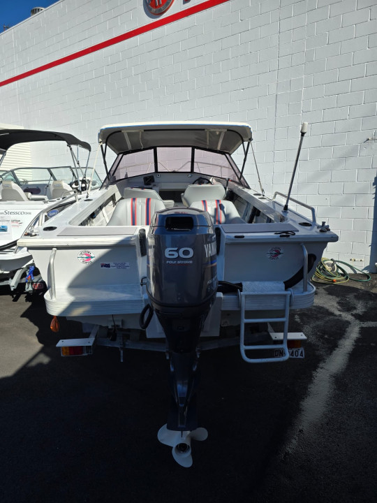  | Gold Coast Boating Centre